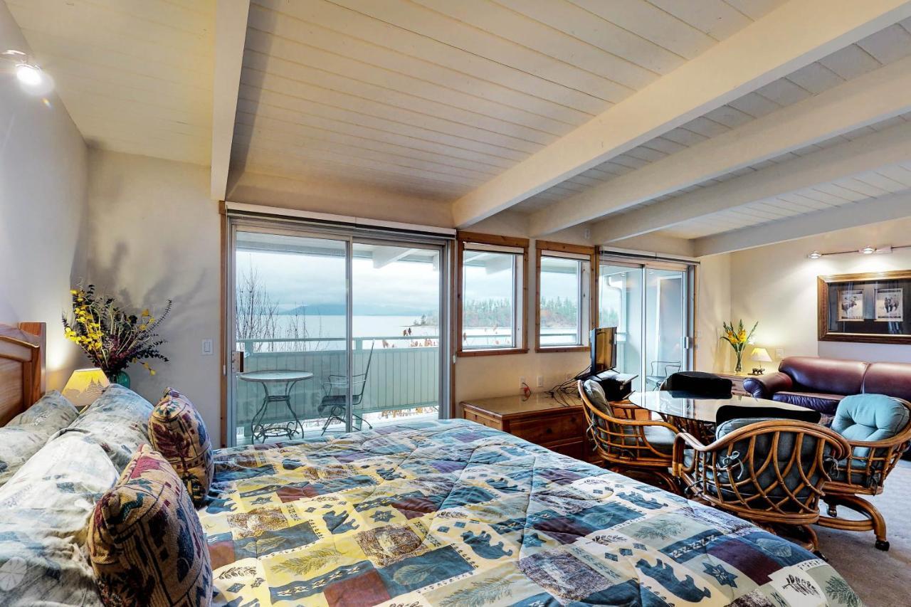 Many Springs Lakefront Condos Bigfork Zewnętrze zdjęcie